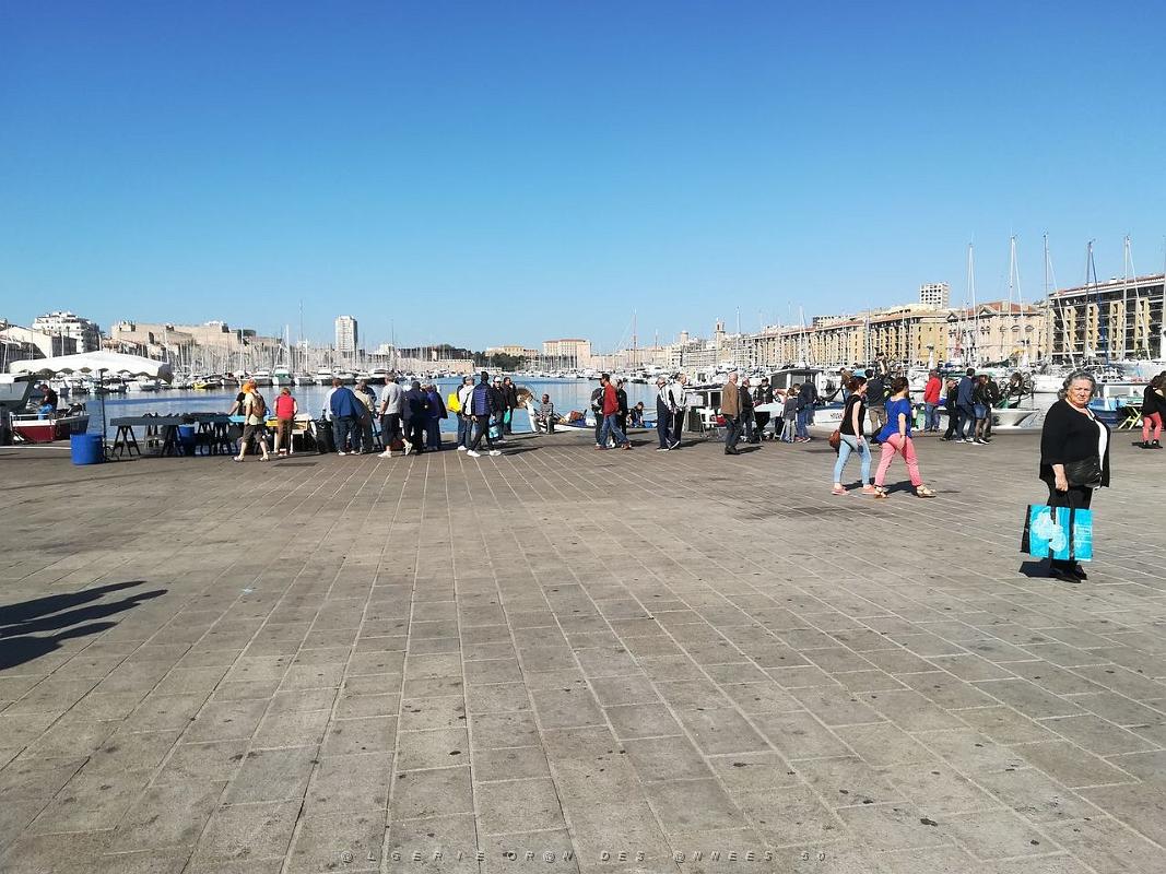 004- Marseille Vieux-Port.jpg - dav